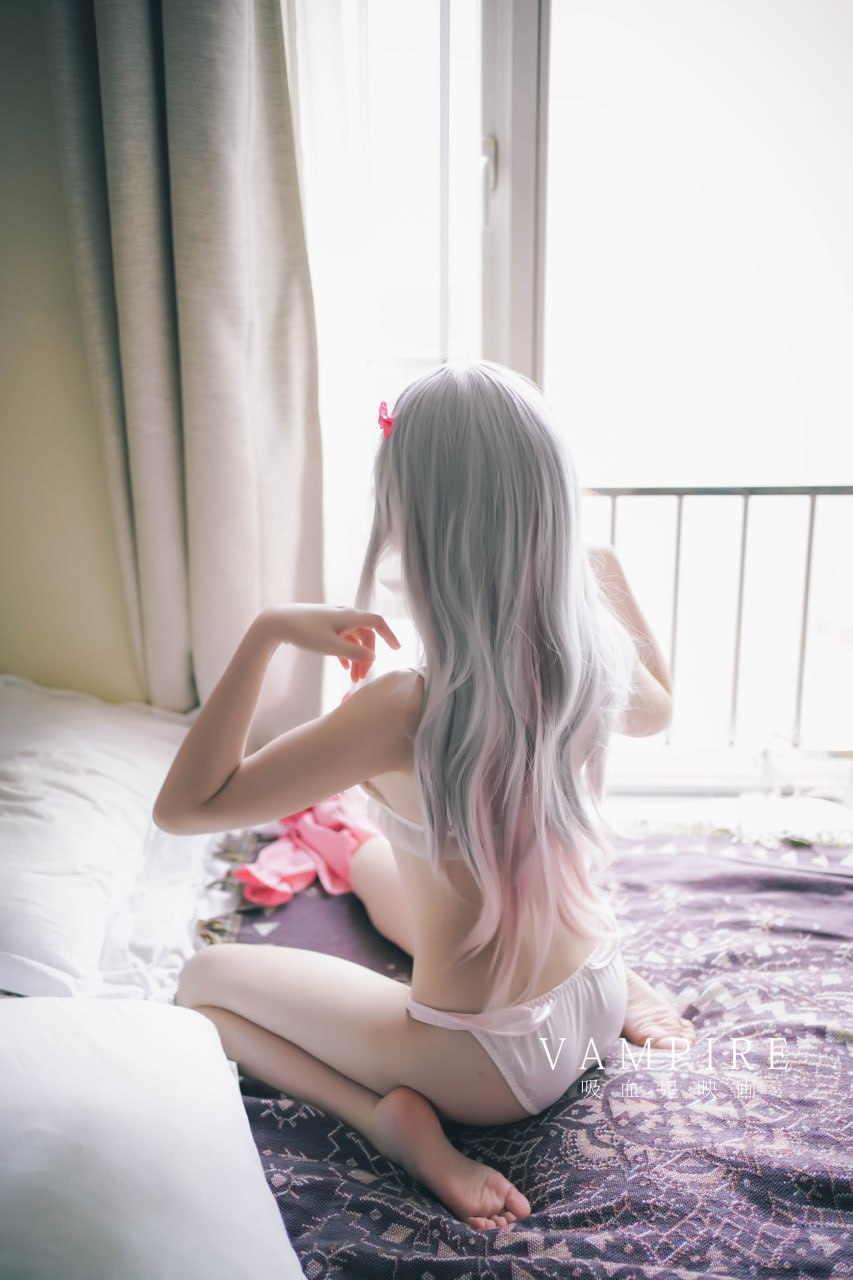 一个人的寂寞-4k超高清美女图片视频壁纸